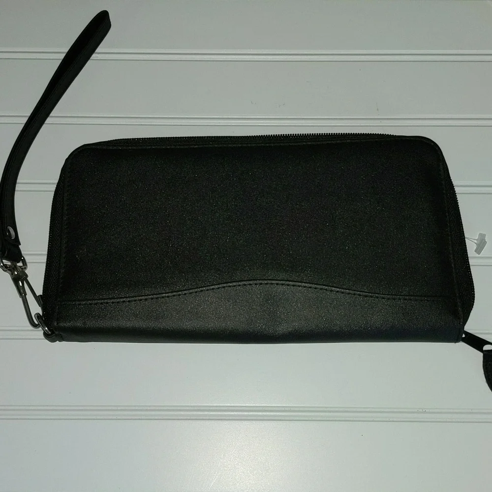 Zip Around Travel Organizer Wallet - Picture 1 of 10